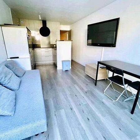 Superbe Appart En Residence A 300 M De La Plage. La Grande Motte Luaran gambar