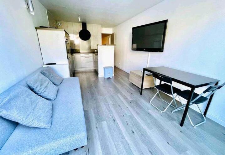 Superbe Appart En Residence A 300 M De La Plage. La Grande Motte Luaran gambar