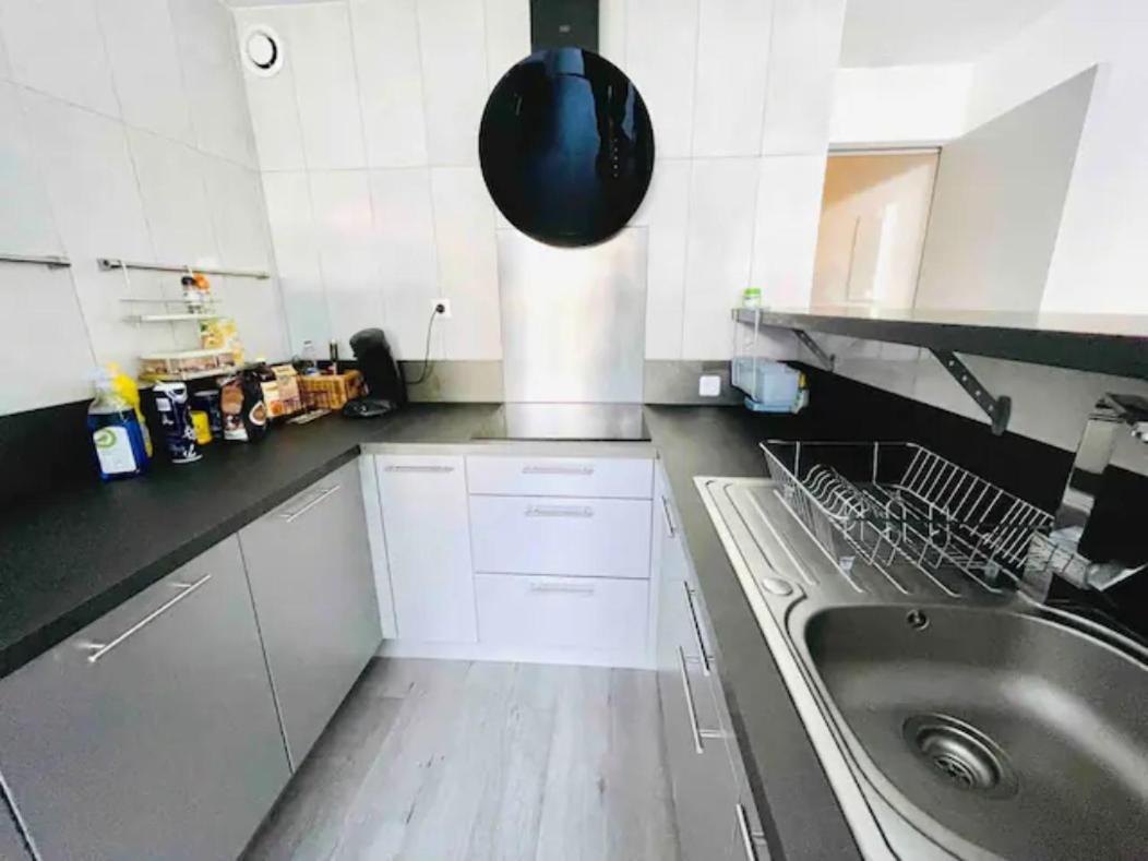 Superbe Appart En Residence A 300 M De La Plage. La Grande Motte Luaran gambar